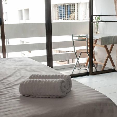 Cozy 1Br Walk To Bts And Airport Rail Link Close To Malls T バンコク都 エクステリア 写真