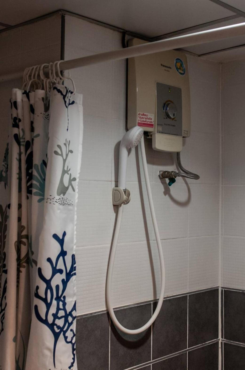 Cozy 1Br Walk To Bts And Airport Rail Link Close To Malls T バンコク都 エクステリア 写真